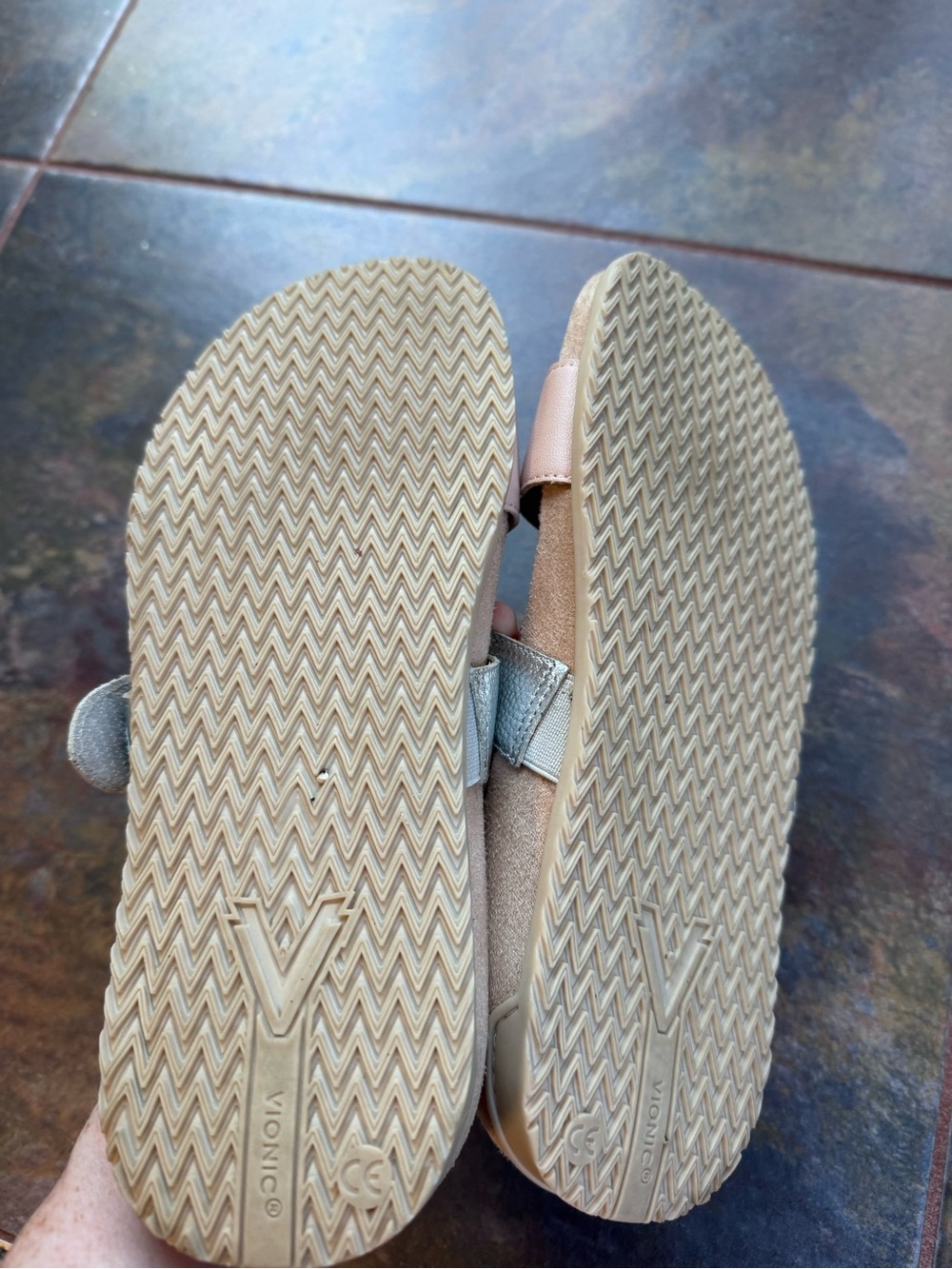 Vionic Elaine Slide Sandal in Blush and Silver - Picture 5 of 5